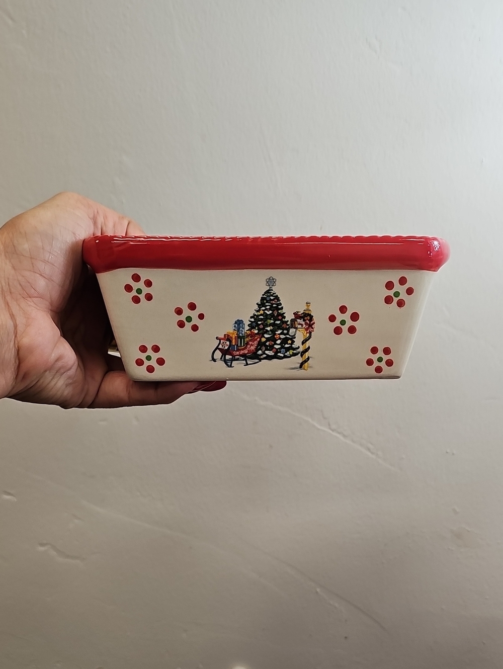 Temp-Tations Red and Cream Holiday Trinket Dish with Tree Motif